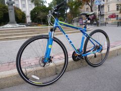 Гибридный велосипед GT Transeo 3.0 2013